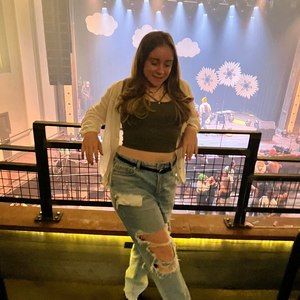 Meet your Posher, Maddie